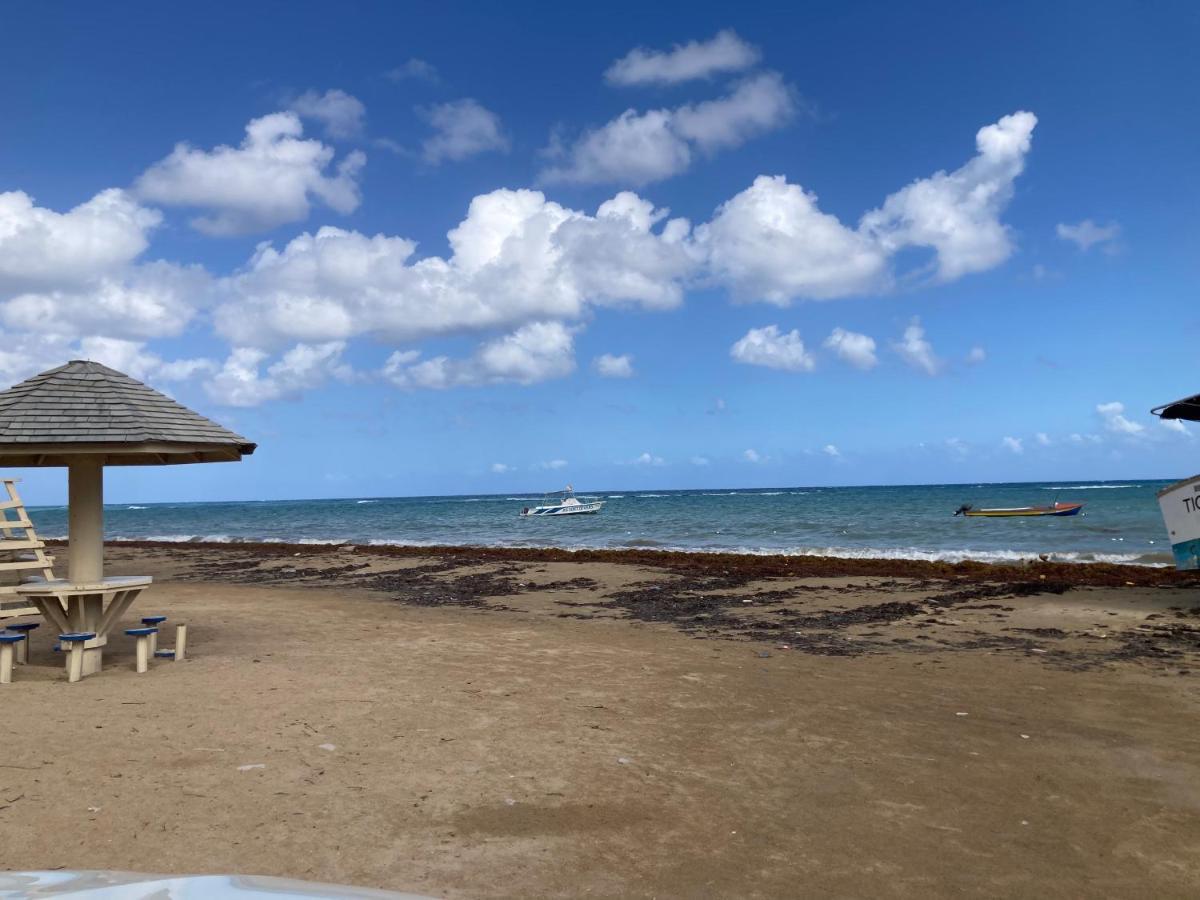 Pearlieron Place Runaway Bay Buitenkant foto